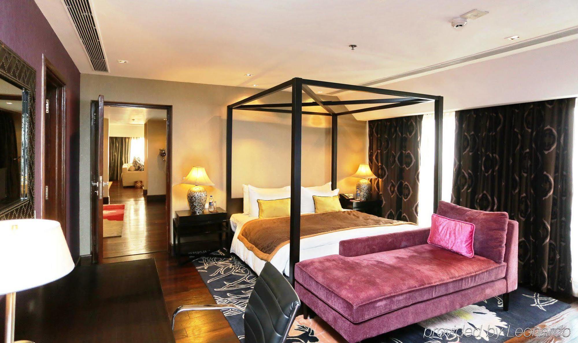 Hotel Taj Dal View 5*
