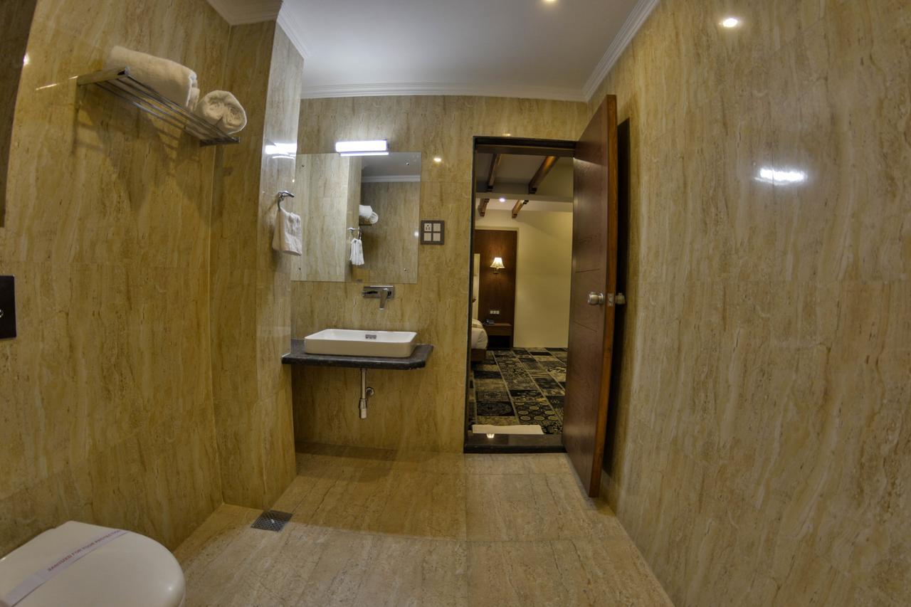 Royal Heritage 3*