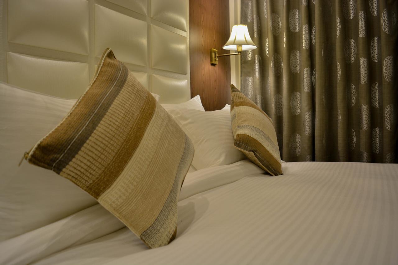 Royal Heritage Hotel Srinagar (Jammu and Kashmir)