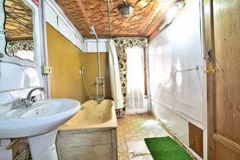 Houseboat Taj Palace Botel *