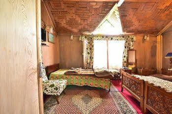 Houseboat Taj Palace Botel *