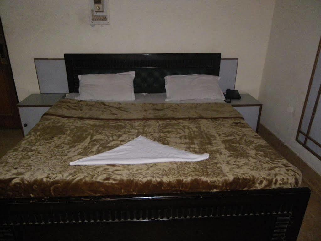 Hotel Grand City