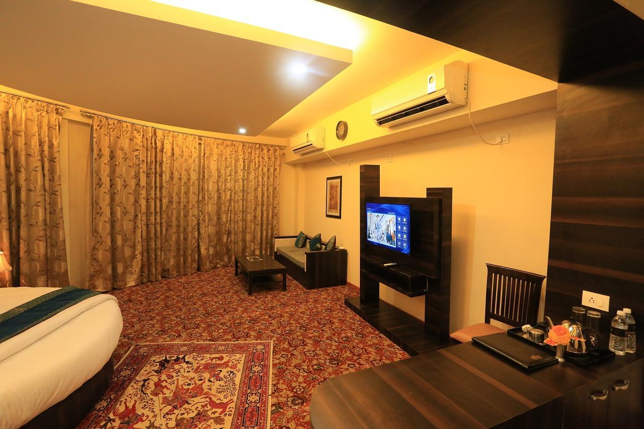 Asian Park Hotel Srinagar (Jammu and Kashmir)