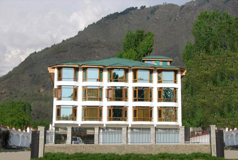 Hotel Grand Mahal Srinagar (Jammu and Kashmir)