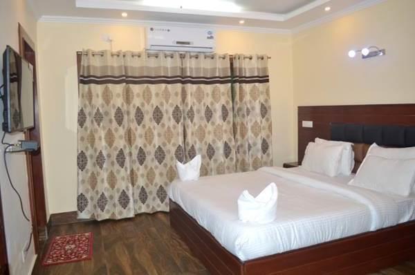 Grand Ms Hotel