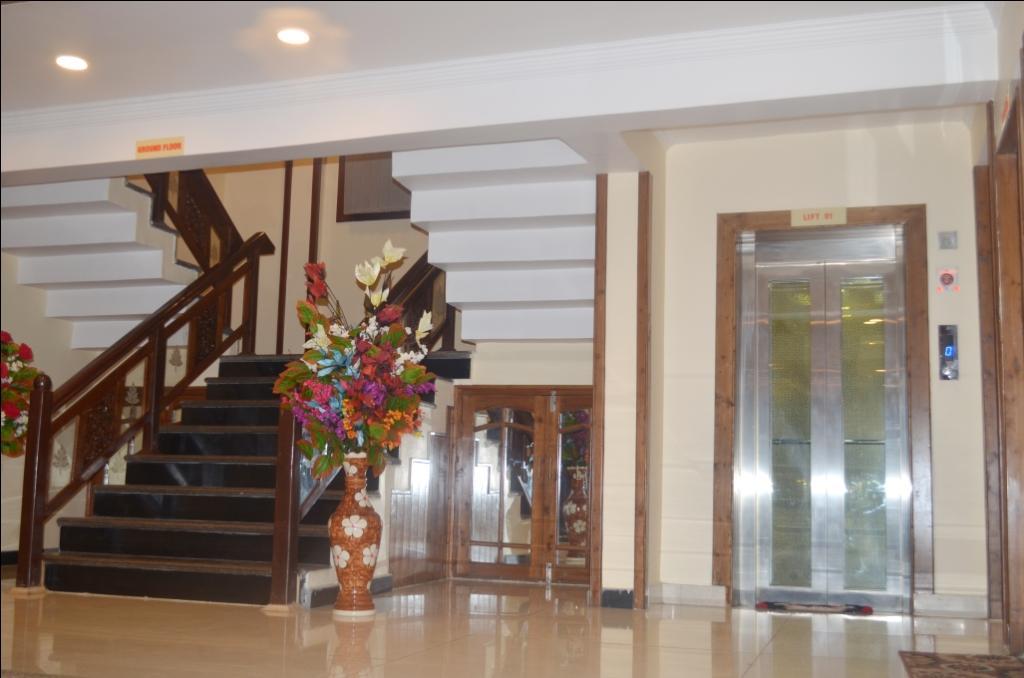 Grand Ms Hotel