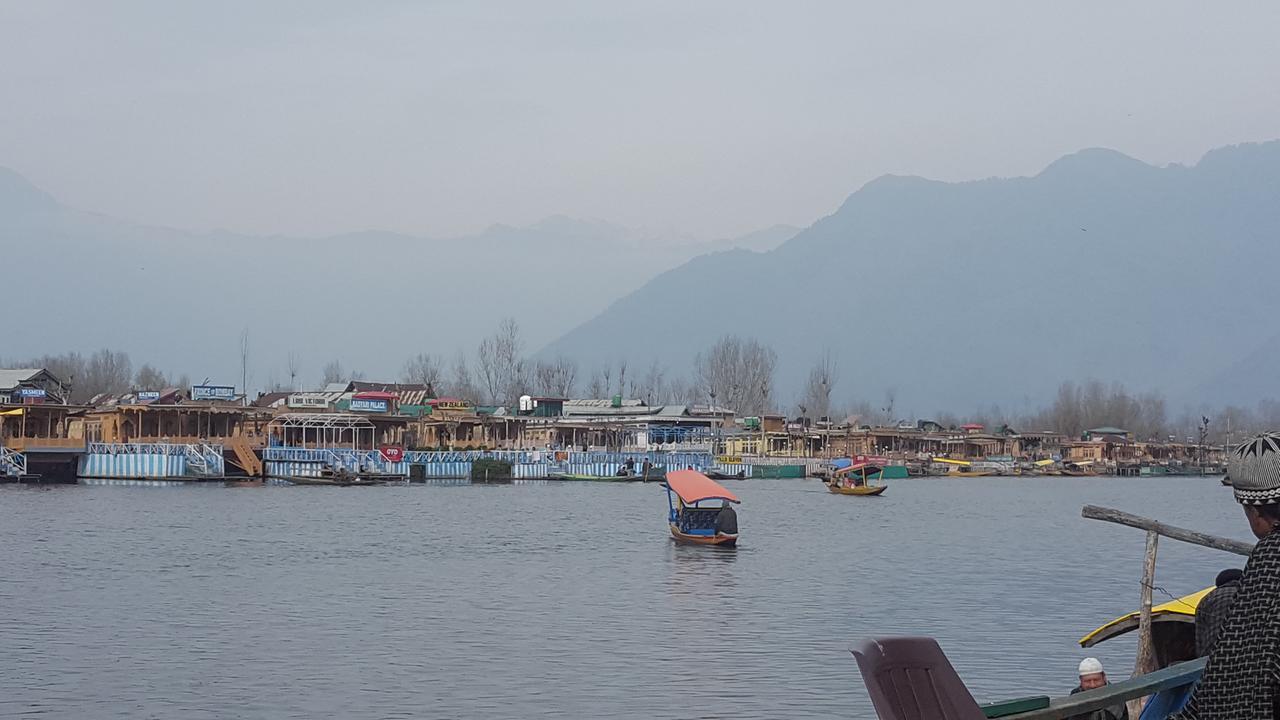 Houseboat Altaf And Transportation