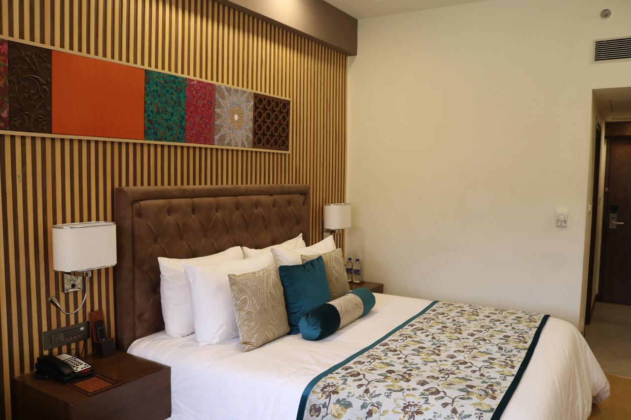 Radisson 4* Srinagar (Jammu and Kashmir)