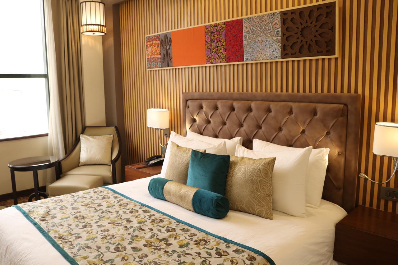 Hotel Radisson Srinagar (Jammu and Kashmir)