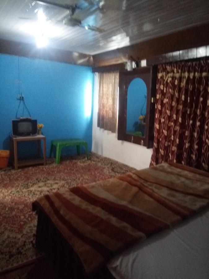 Bed & Breakfast Shalimar 2*