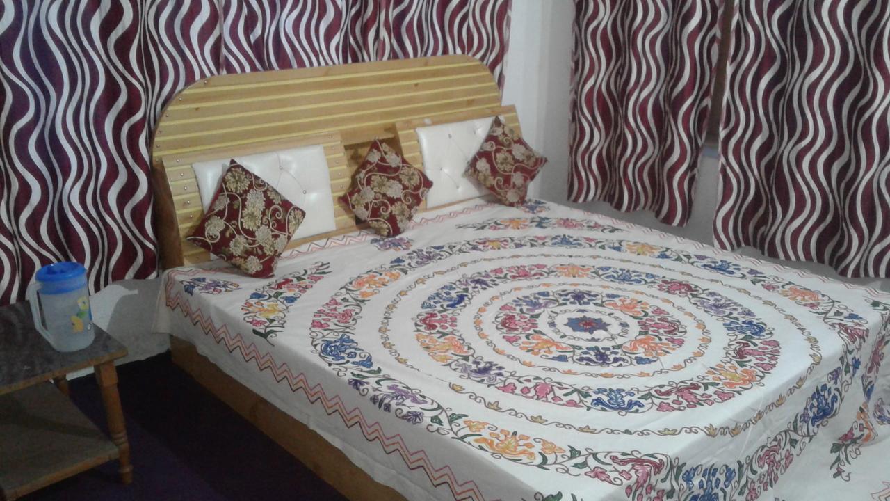 Guest house Alamdar Srinagar (Jammu and Kashmir)