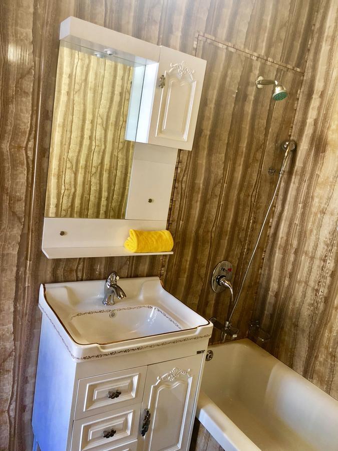 Hotel New Jacquline Heritage Houseboats 4*