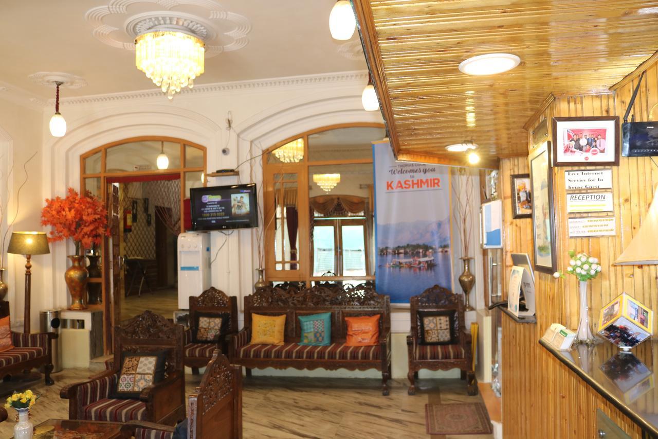 Akbar 2* Srinagar (Jammu and Kashmir)