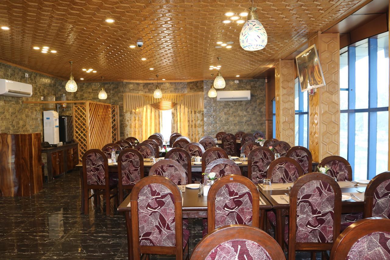 Hotel Mannat