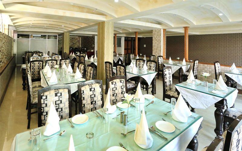 Hotel Crown Plaza Residency 3*