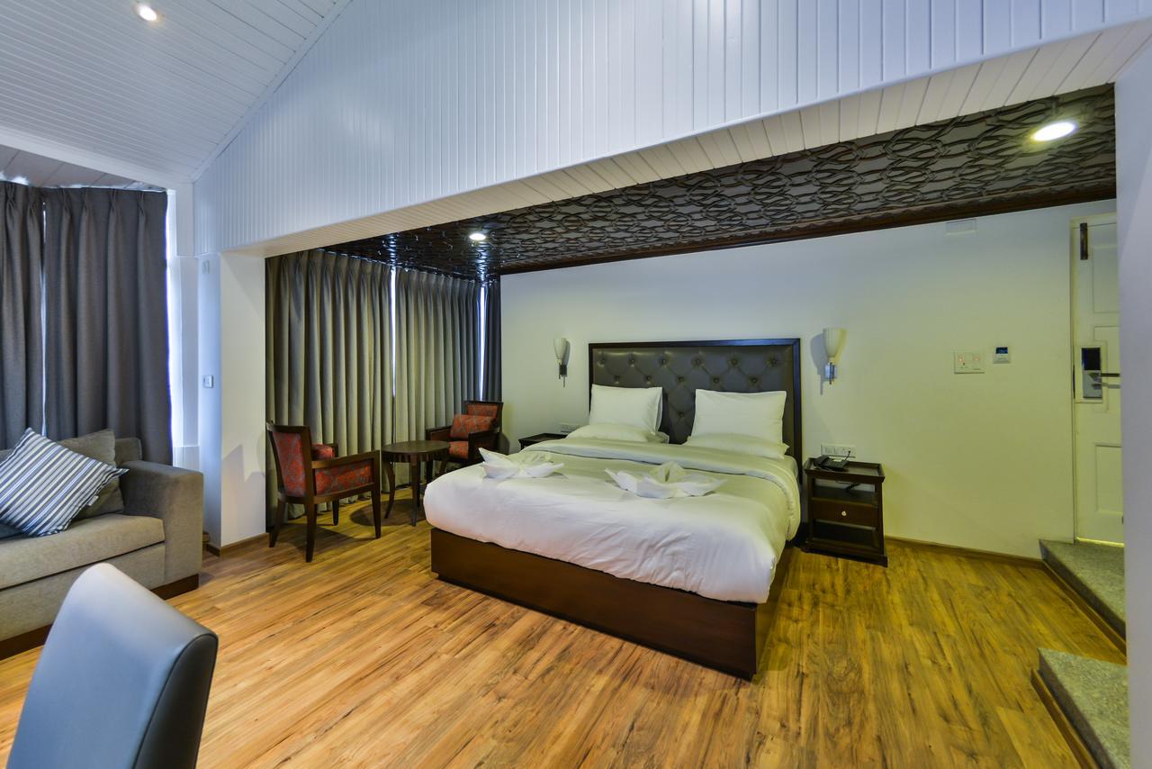 Hotel Metropolis 4*