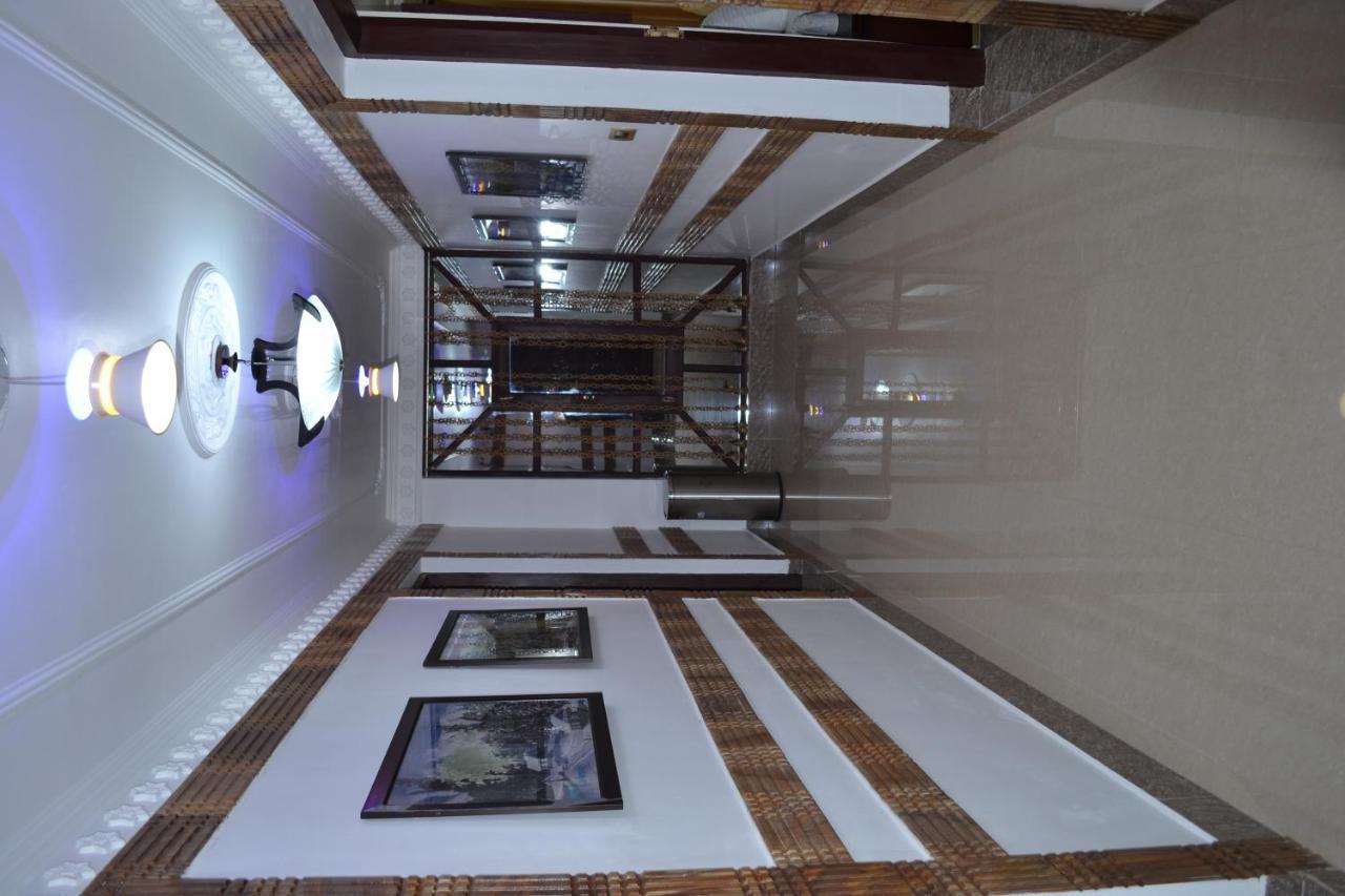 Hotel Oyo 22081 Shree Mazda