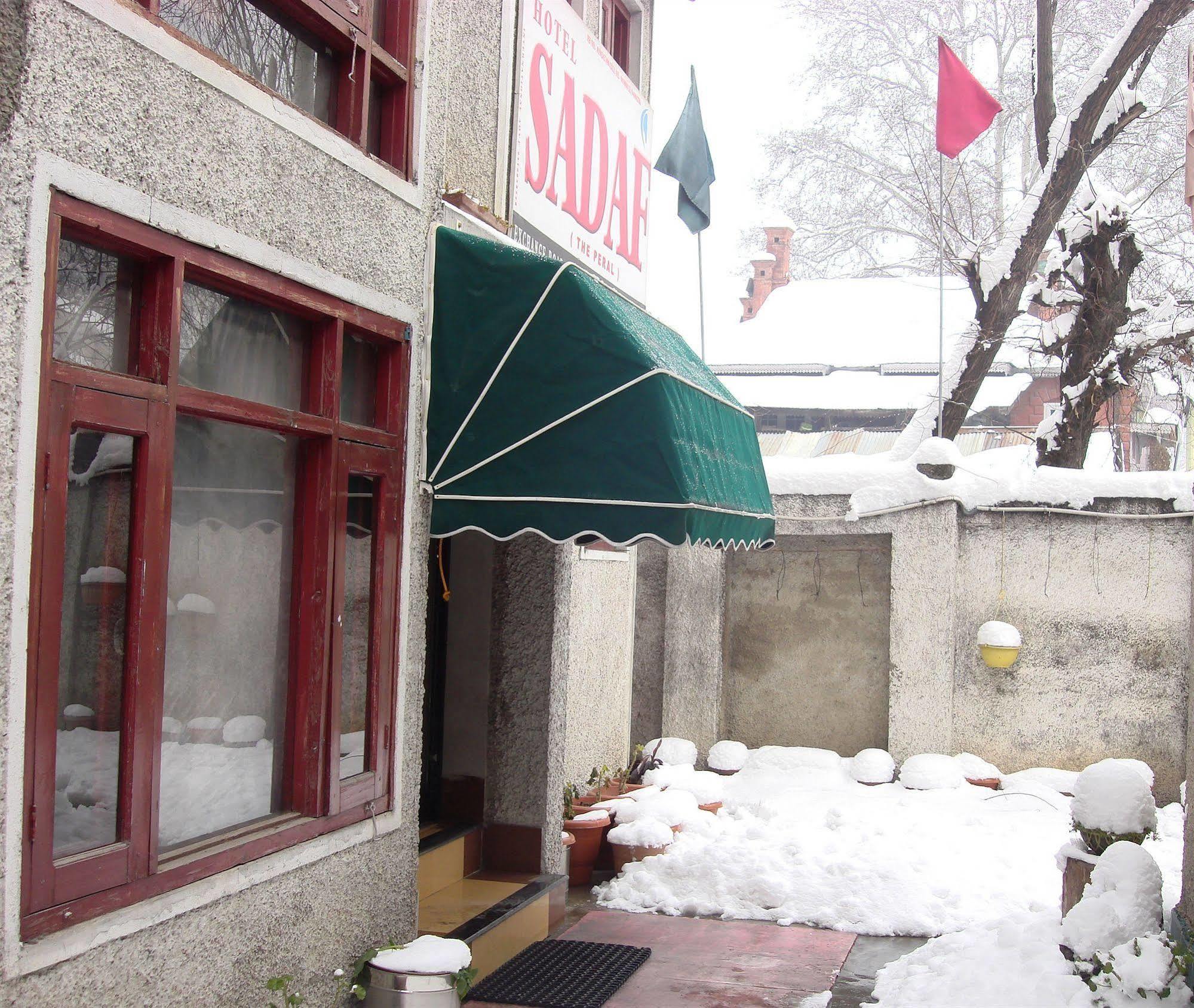 Hotel Sadaf