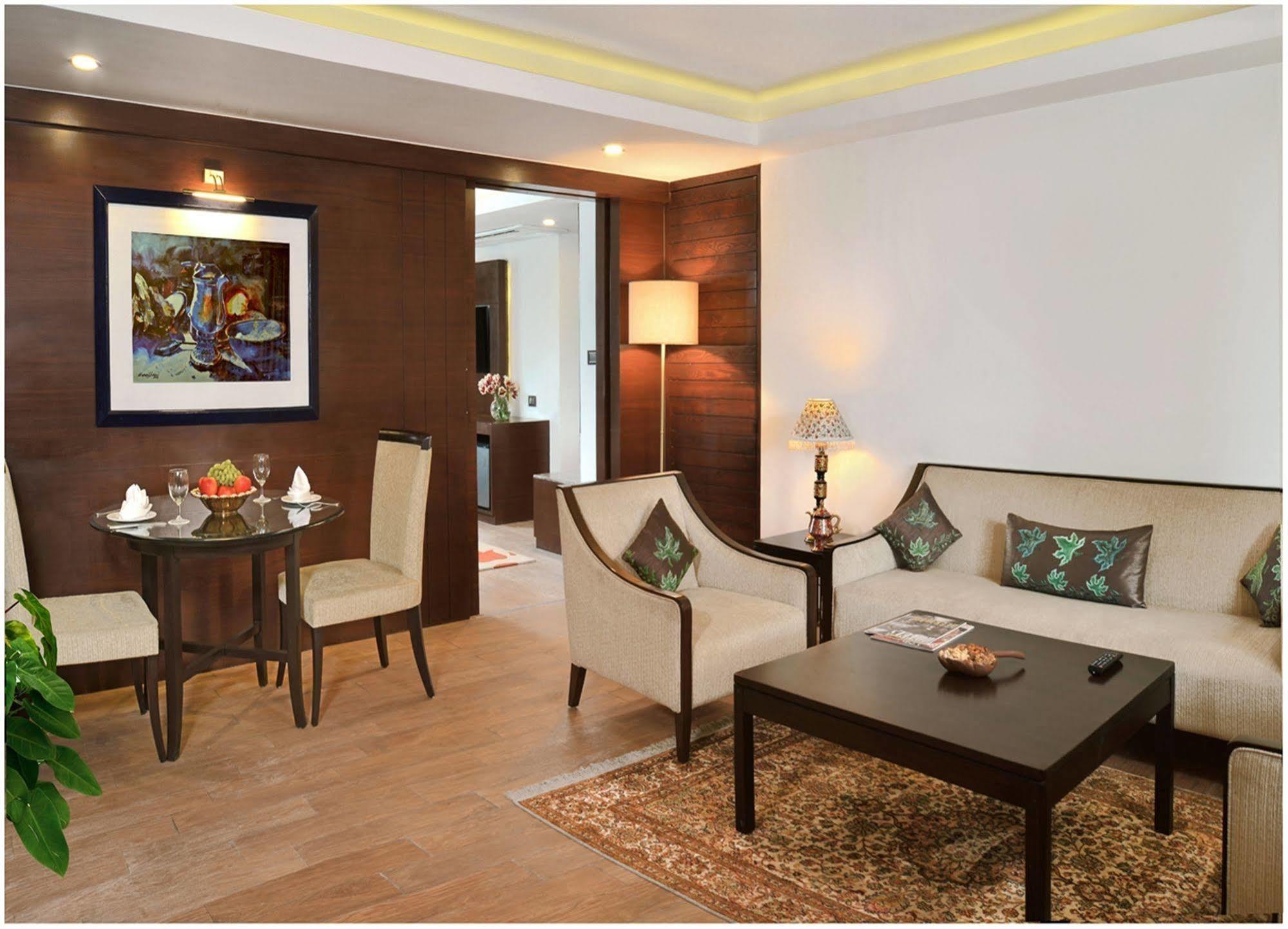Golden Tulip Hotel