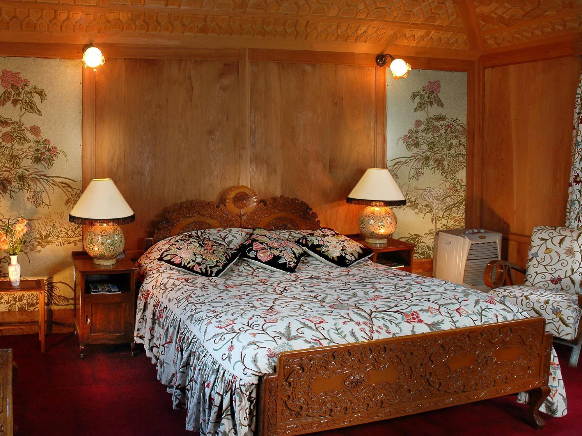 Welcomheritage Gurkha Houseboats Srinagar (Jammu and Kashmir)