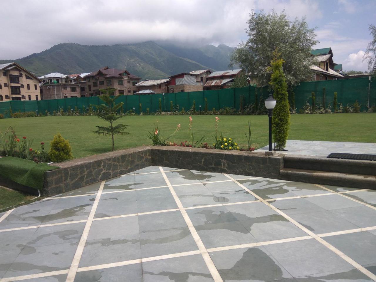 Hotel Solomon Heights 4*