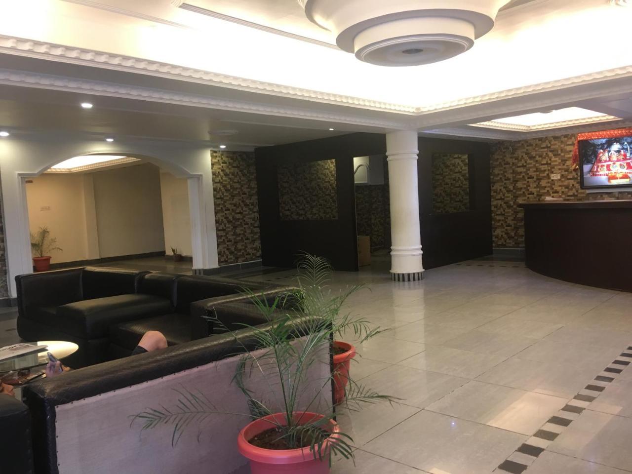 Meridien 3* Srinagar (Jammu and Kashmir)