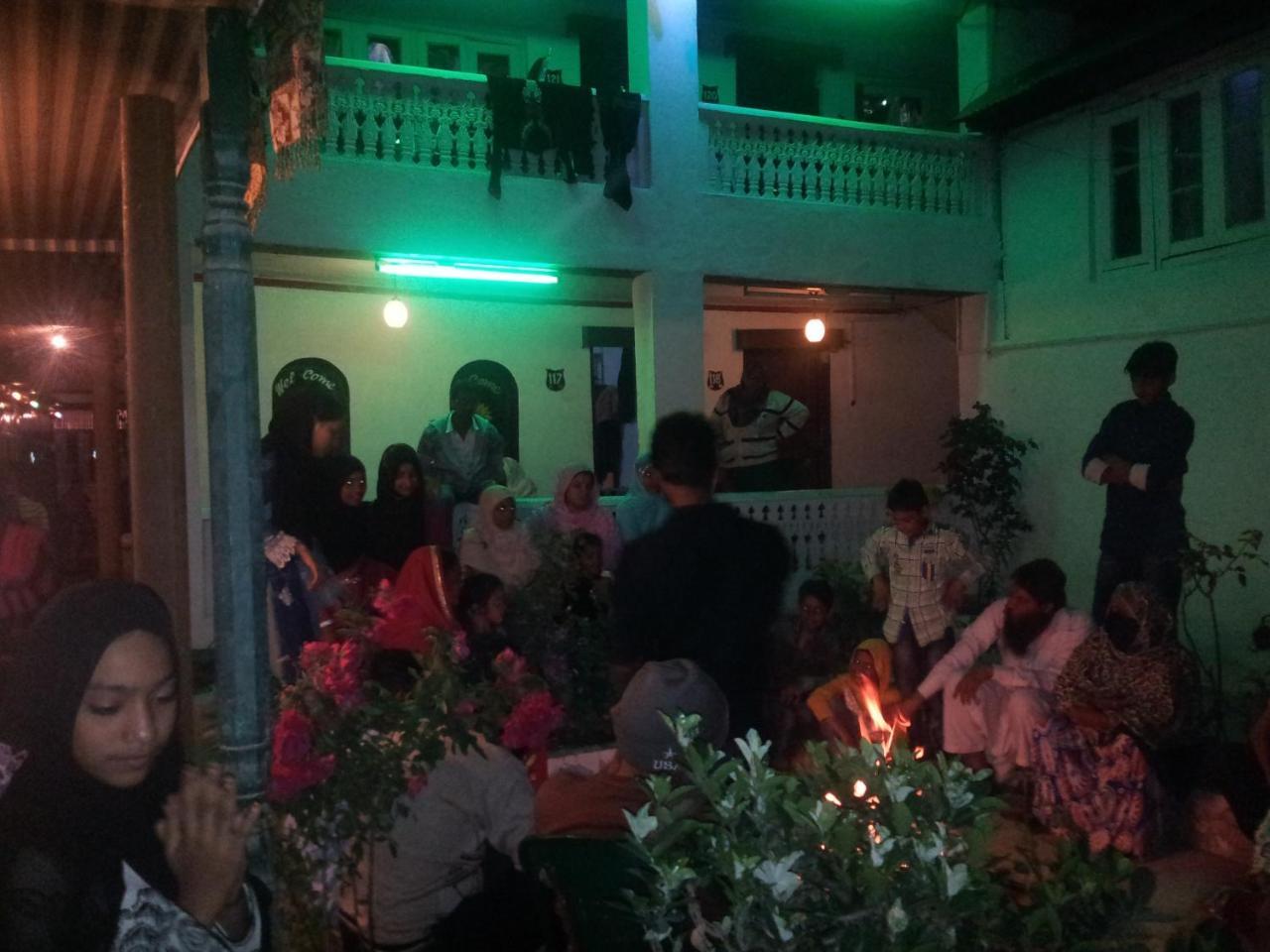 Shalimar 2*