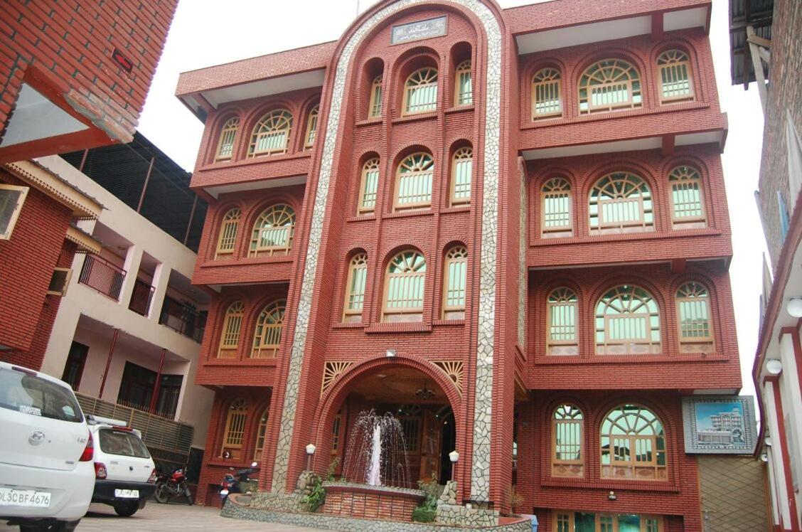 Hotel Grace 3*
