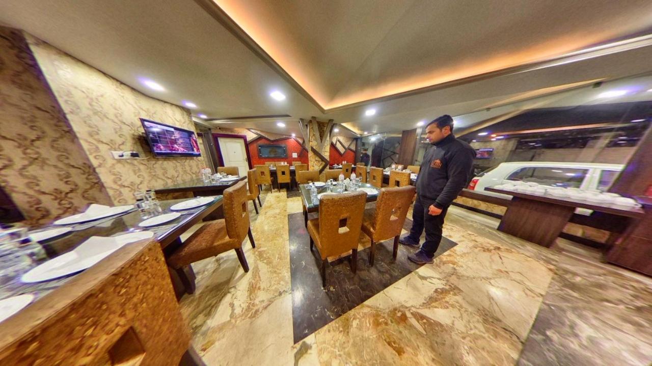 Hotel K2 , Srinagar (Jammu and Kashmir)