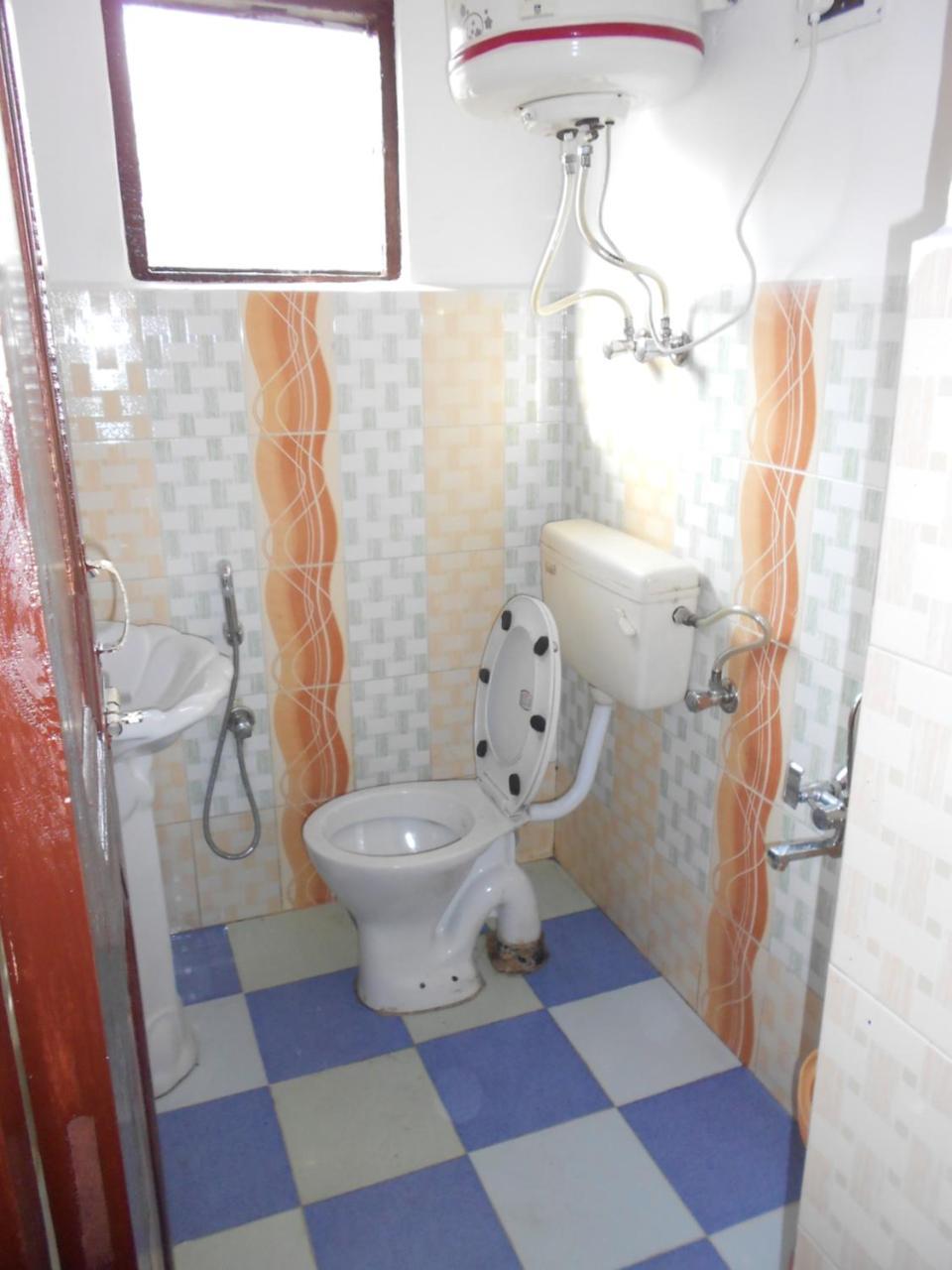 Guest house Alamdar Srinagar (Jammu and Kashmir)