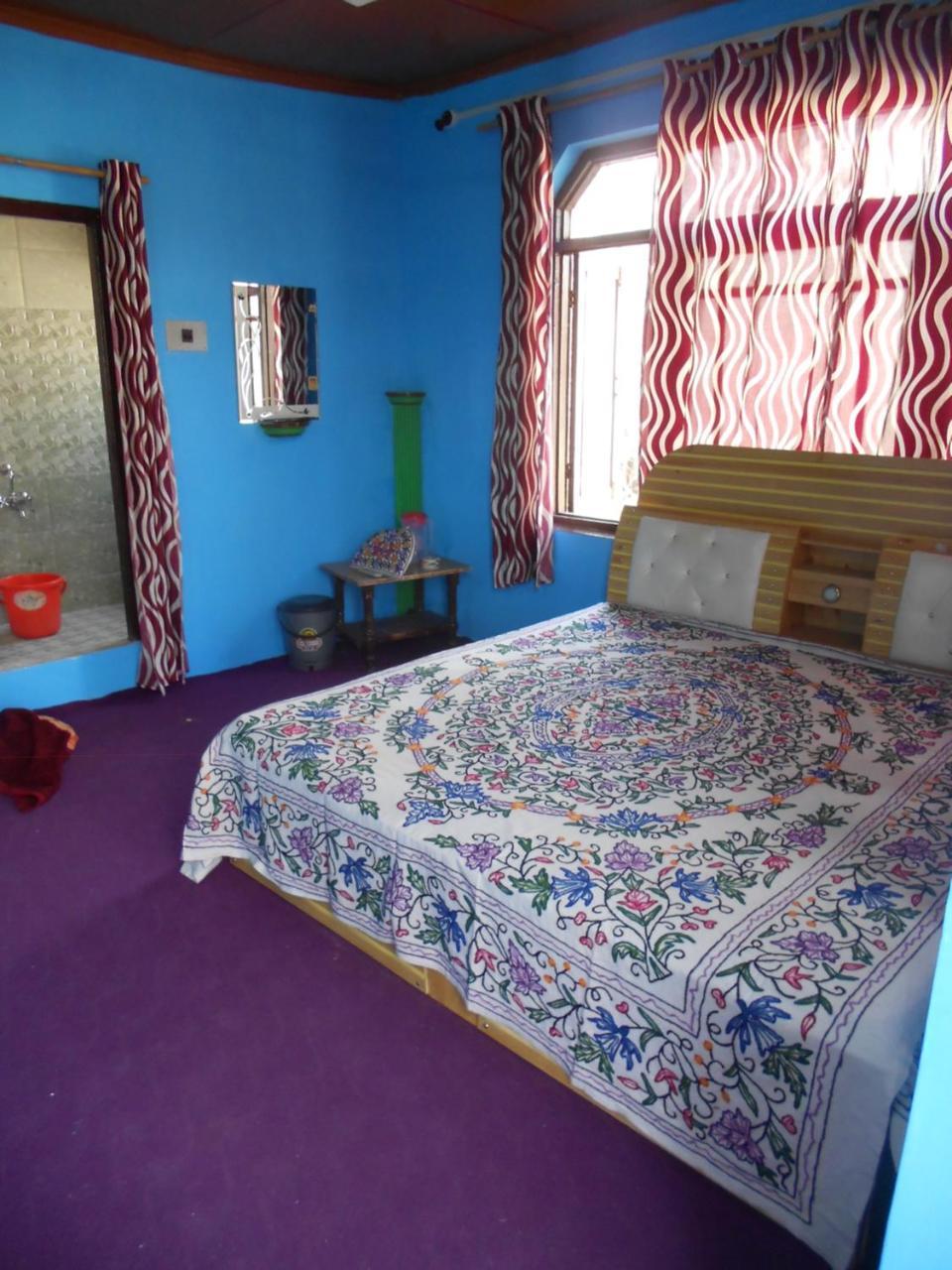 Guest house Alamdar *