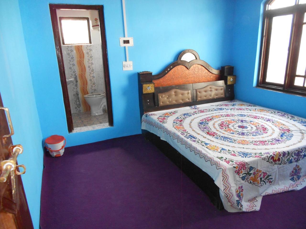 Guest house Alamdar