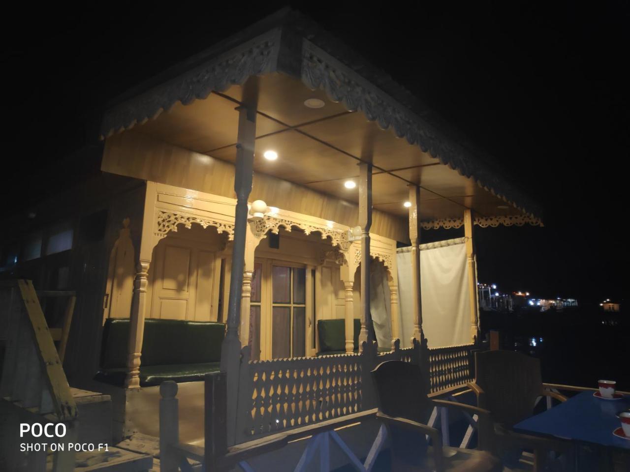 Hotel The Quebec Houseboats Srinagar (Jammu and Kashmir)