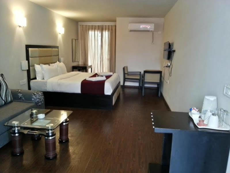 Hotel Aksa