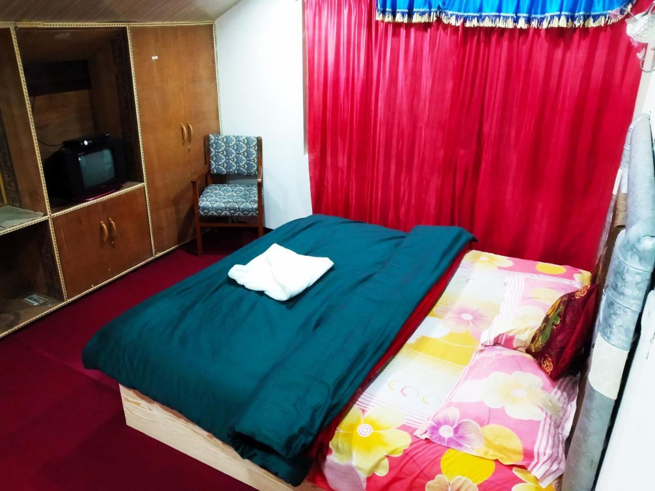 New Heaven Canal Hotel