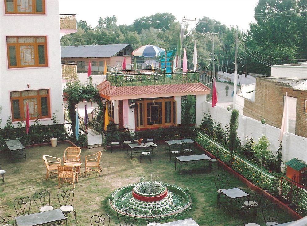 Hotel Zahgeer Continental - 3*