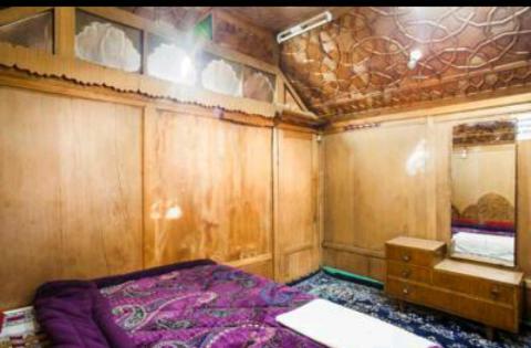 S Group Of Houseboat Srinagar (Jammu and Kashmir)
