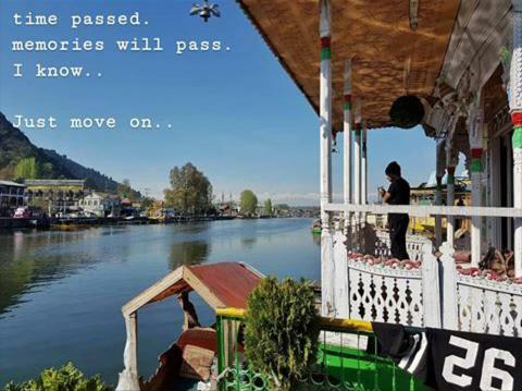 S Group Of Houseboat Botel Srinagar (Jammu and Kashmir)