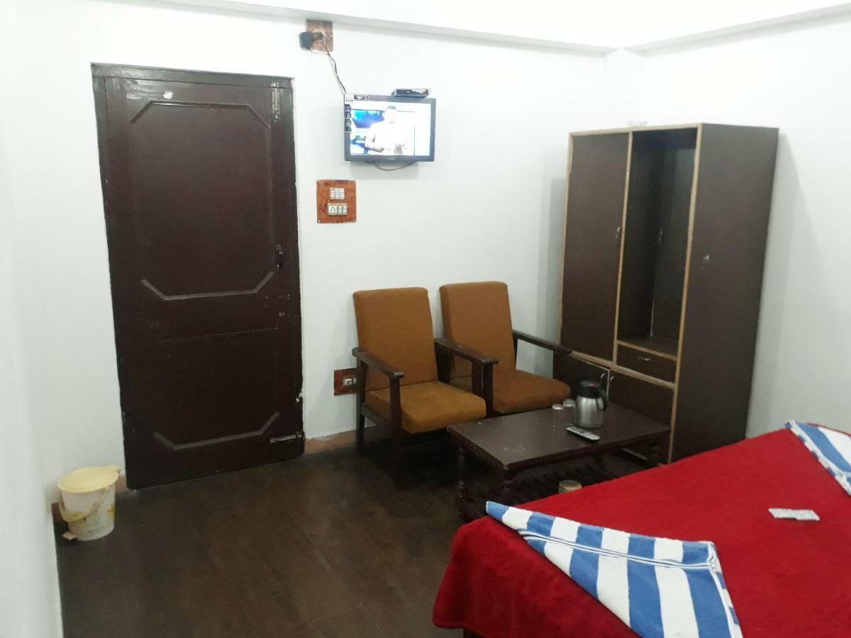 Hotel Royal Reshi Srinagar (Jammu and Kashmir)