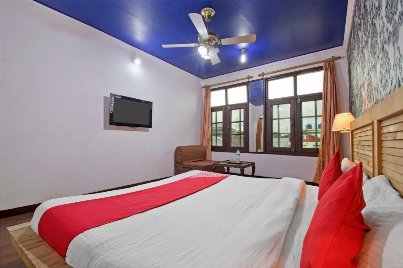 Oyo 13099 Lavilla Hotel 3*