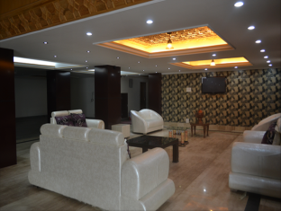 Royal Batoo 3* Srinagar (Jammu and Kashmir)