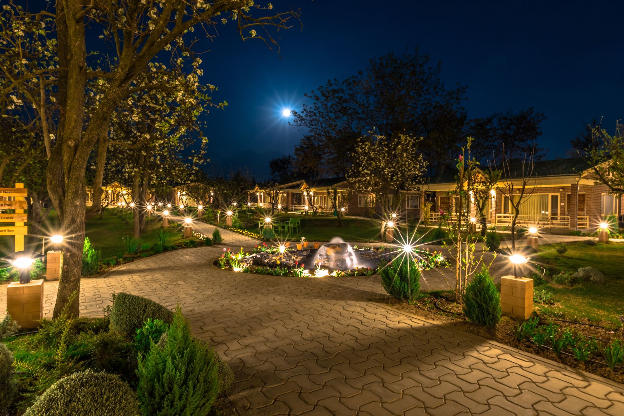 The Orchard Retreat & Srinagar (Jammu and Kashmir)