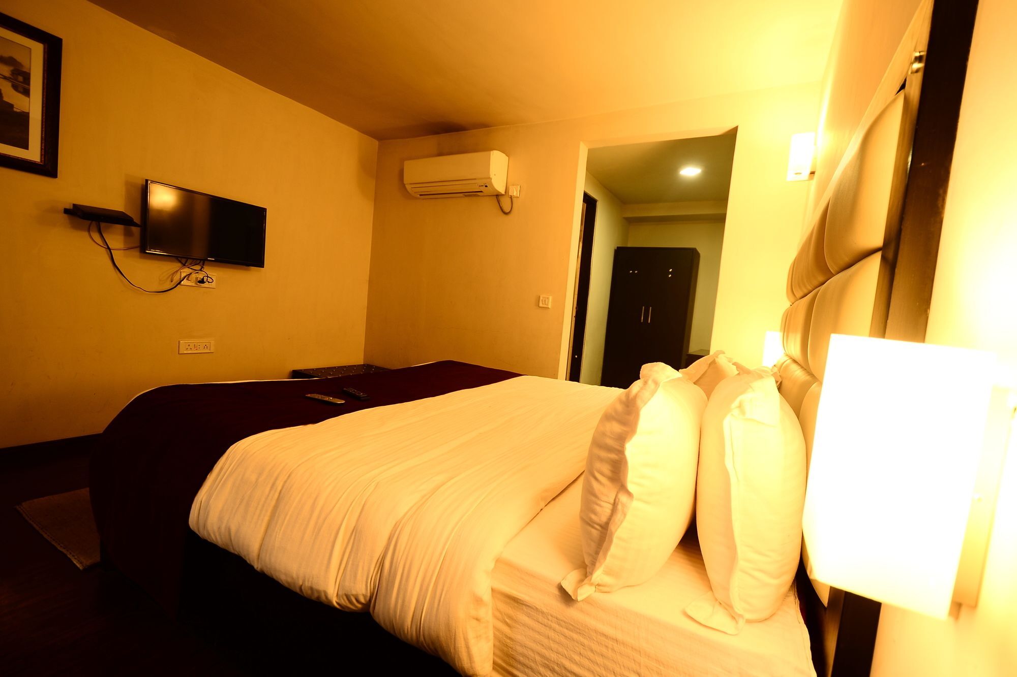 Hotel Hotel Aksa Srinagar (Jammu and Kashmir)