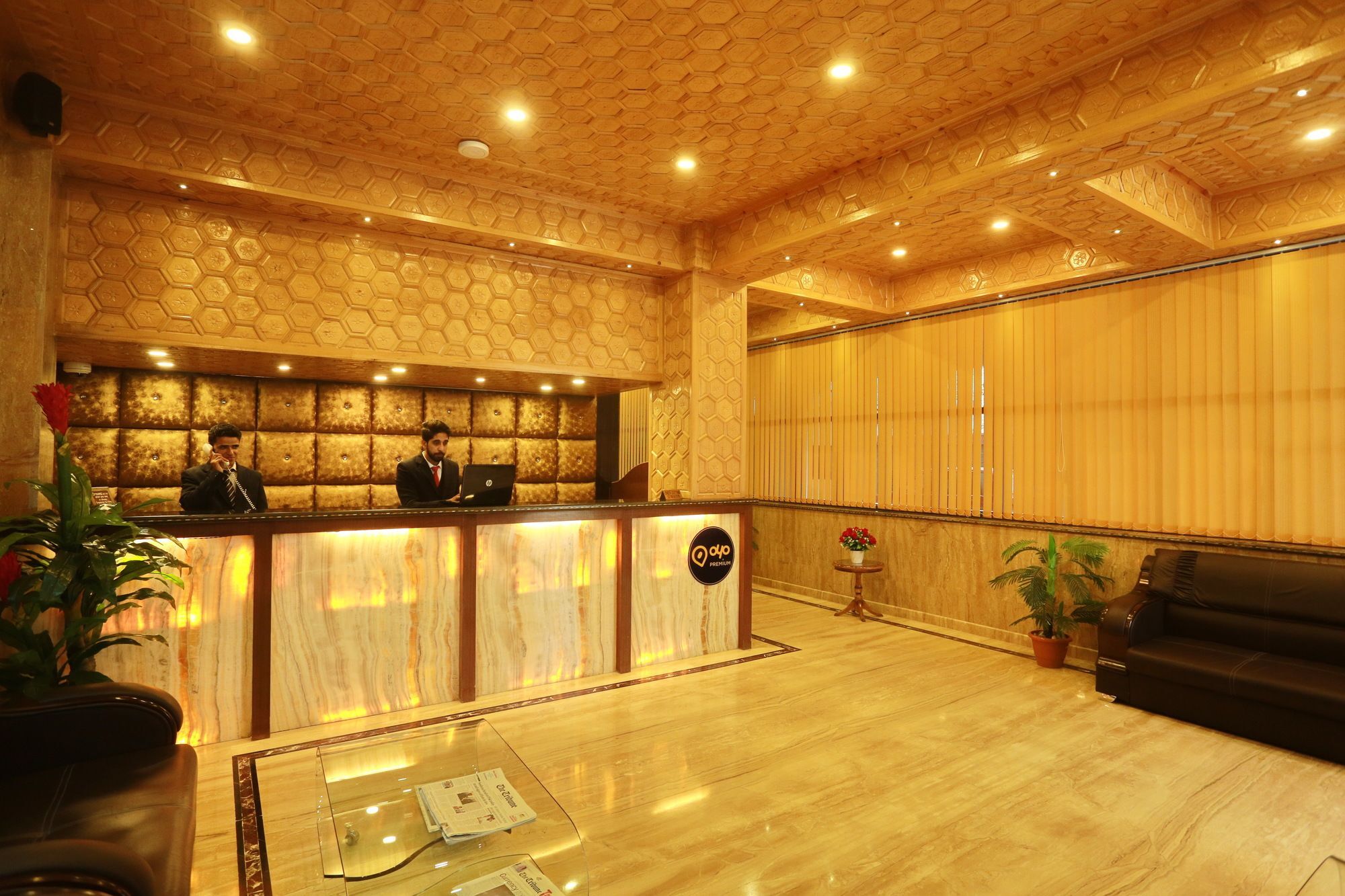 Mannat Hotel 4*