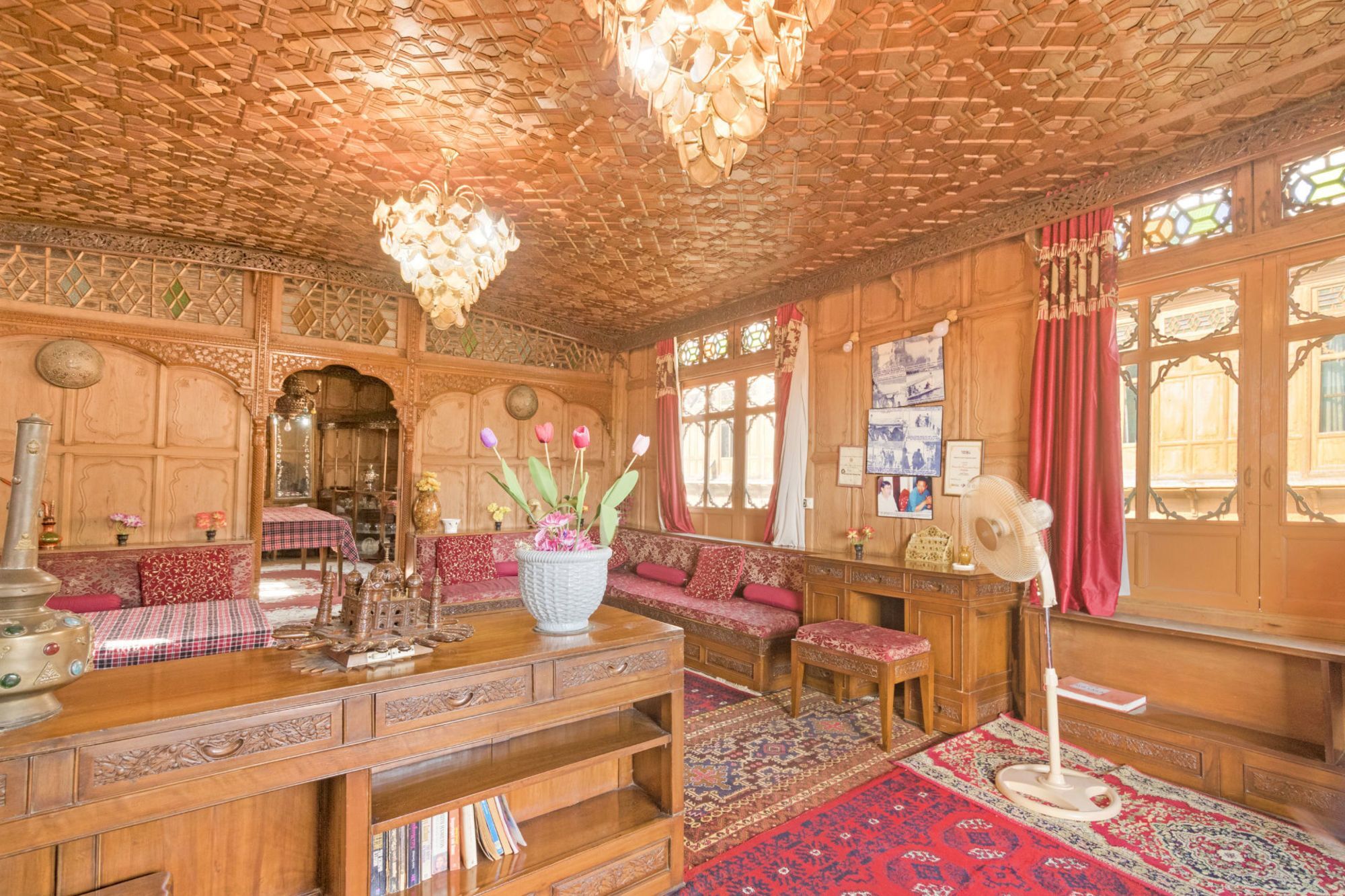 Guesthouser 3 Bhk Houseboat D520 Hotel