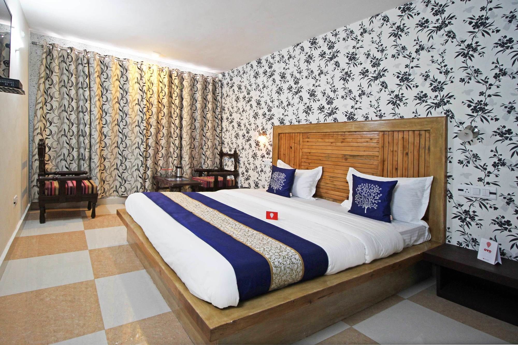 Hotel Oyo 103 Near Zero Bridge