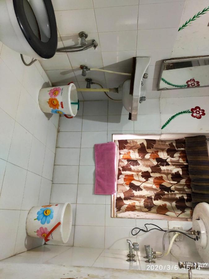 Bed & Breakfast Shalimar 2*